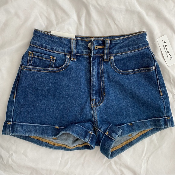 PacSun Pants - NWT pacsun denim mom shorts - dark blue - size 22